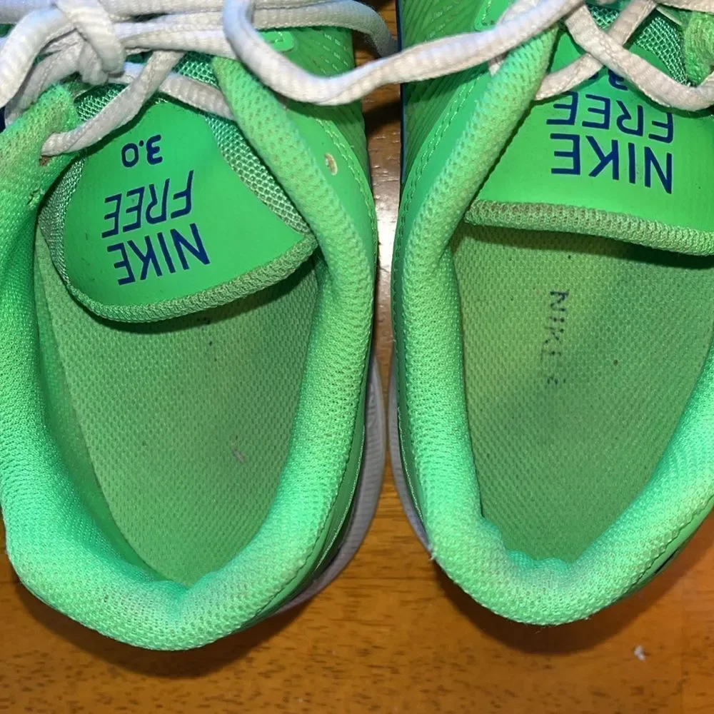 MEN’S NIKE FREE 3.0 TRAINING SHOES SIZE 10.5 IN POISON GREEN/HYPER BLUE